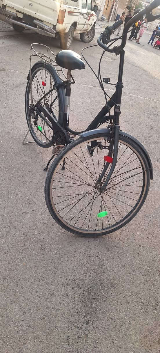 بايسكلات للبيع نضيفات جدا ماناقصهن اي شي الاسود ينقفل ومفاتيح وياه


**إذا كنت صاحب هذا الإعلان وتريد حذفه لأي سبب، رجاءا أرسل رسالة إلى الدعم الفني**