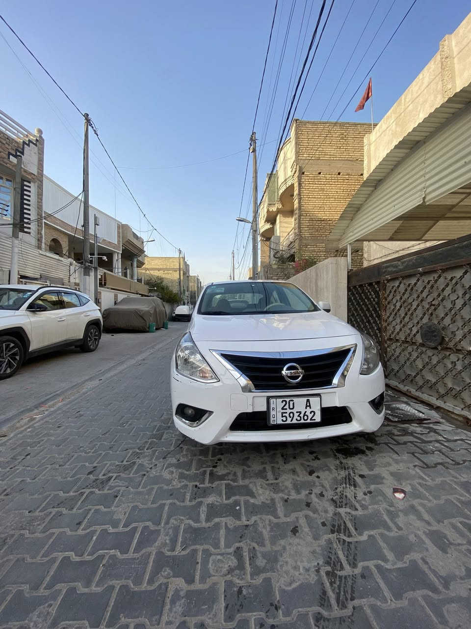 السلام عليكم
للبيع نيسان هندي  مديل 2016
3صبغ ولباقي مكفول
شاشة  وكامرة بك وحساسات 
تخم تاير جديد 
محرك وكير جديد 
تبريد ثلج ❄️ 
صدر امامي خلفي جديد 
سيارة جاهزة بدون اي نقص 
رقم 20ديالى بسمي هزة جديدة جامة امامية جديدة 
السعر 88وبيهة مجال بسيط 
عنواني بغداد الكرخ 
هاتف ***********
