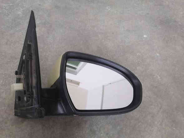 مرايه توسان ٢٠١٦ لحد ٢٠٢٠ تك واحد طرف عكس سايق *********** يوجد توصيل
