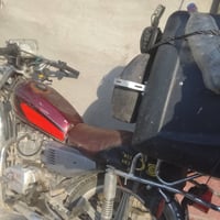 شغله • ما تدخن • تشتغل