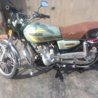 دراجه لبيع موديل 23 اوراق دراجه نضيفه لعنده استفسار 07831812259