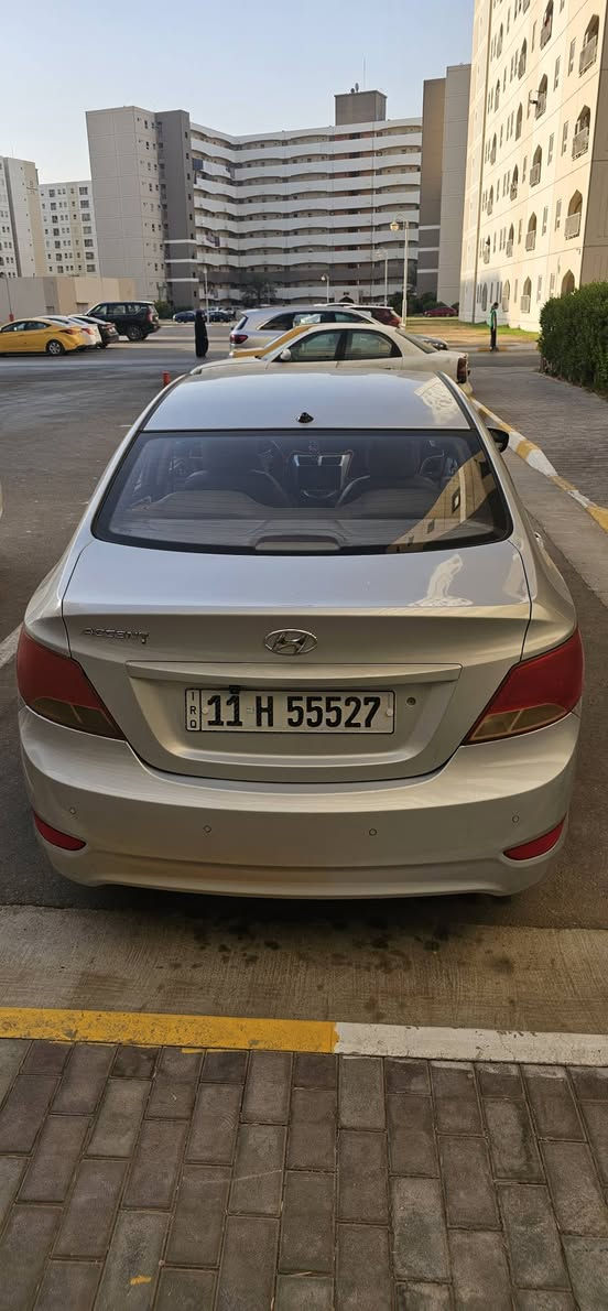 السلام عليكم
اكسنت خليجي موديل 15  مصبوغه حزام عدا قطعتين مكينه 1400  السعر 77  غير متواجد على النت الشراي يتصل على الرقم( *********** )
