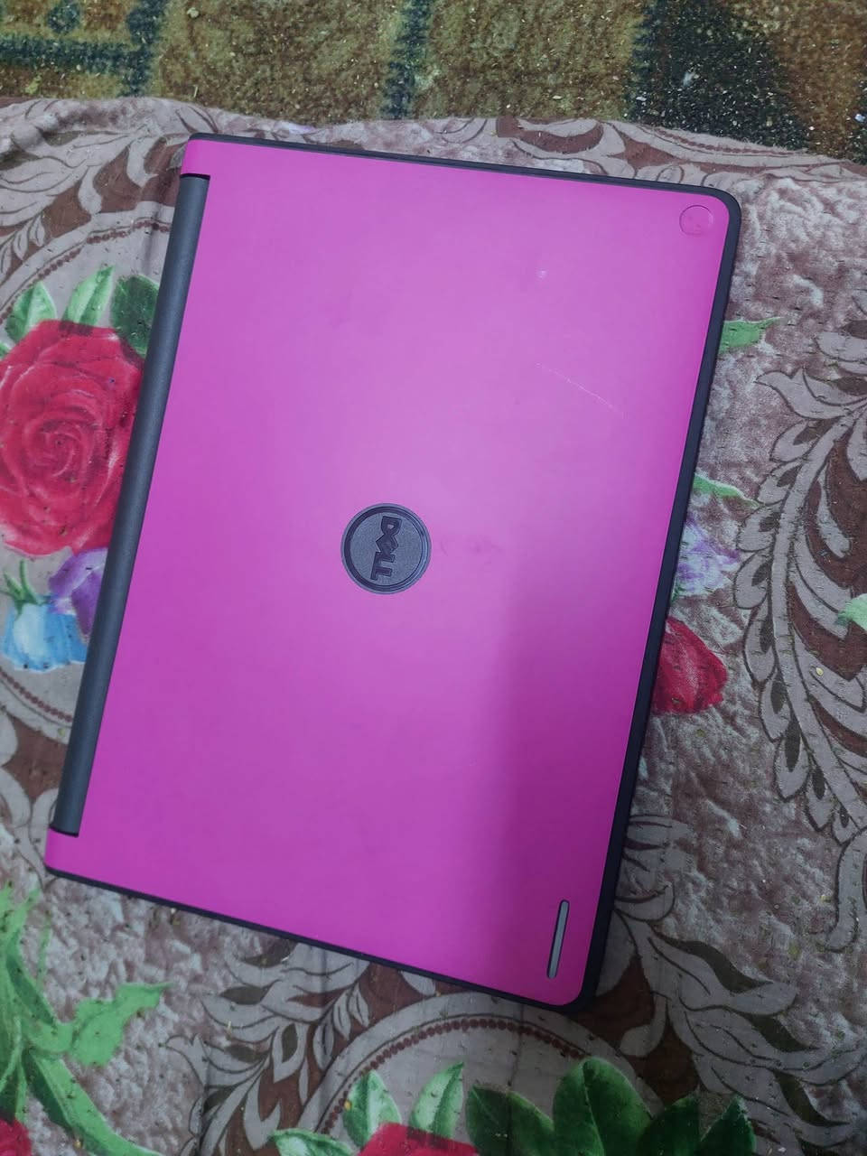 ثلاجه البيع  مكان بغداد مدينه الصدر سعر 125  بي مجال اتصال  على رقم الابتوب دراسه ٥٥ الف   بدون غراض
وغساله شغاله بس نشاف ميشتغل ٤٥ الف 
مكان بغداد مدينه الصدر 
 بي واتساب ***********
