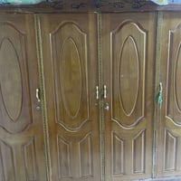 اخون  كنتور صاج لبيع مستخدم اربع ابواب السعر 250 وبيه مجال 07728305067