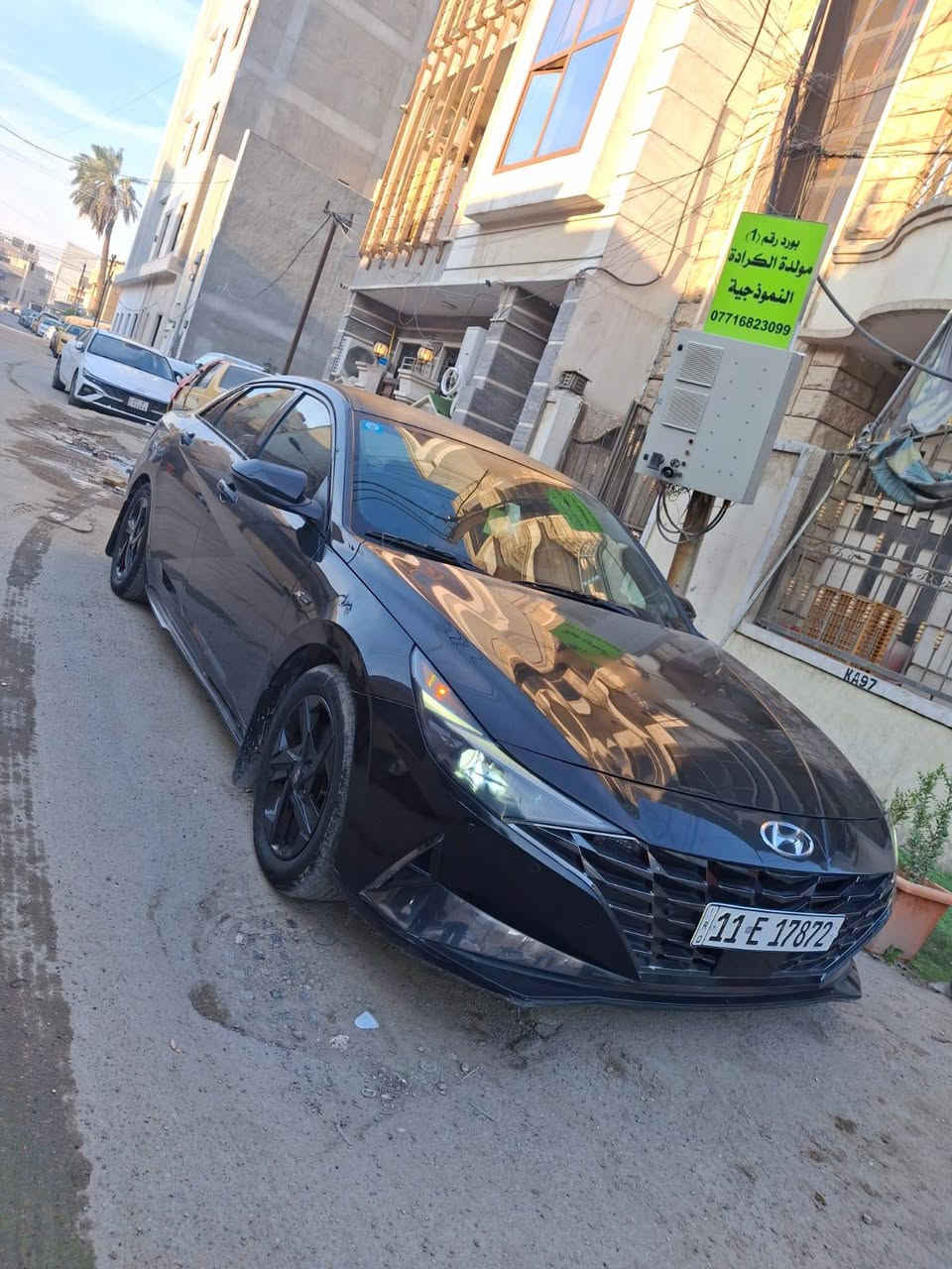 النترا ان لاين
فول مواصفات ٢٠٢٣ امريكي بيها ٤ قطع جاملغ بنيد باب السايق و لبصفه 
لون اسود باسمي 
السيارة فول ١/١
المواصفات 
تحكم ستيرن 
حساسات 
هيتر ستيرن 
تدفاه كشنات 
ستيرن حرف D 
لون اسود و احمر خيوط 
كشنات جلد كهرباء N 
الكير N
٣ انظمة قيادة 
شاحن لاسلكي 
فتحة 
اشاير مري 
رادار 
تثبيت سرعه 
قيادة ذاتية 
تحديد مسار 
جنطه ذكيه 
السيارة فول كلشي بيها سعره قفل من الاخير 
١٣٥ بدون اي مجال 
مكان السيارة بغداد 
***********
رقم الشاصي 
KMHLR4AF4PU458880
