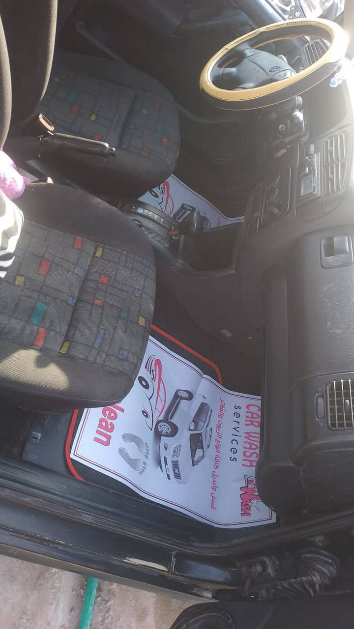 سلام عليكم سياره كولف مديل 1993سياره نضيفه بلادي سياره جهازه مابيه اي نقص رقم بغداد جديد ***********
