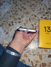 ريلمي 13 برو بلس • نضافه • مكفول
