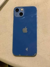 آيفون ١٣ ١٢٨ • بطارية ٧٢ • شاشة مكسورة