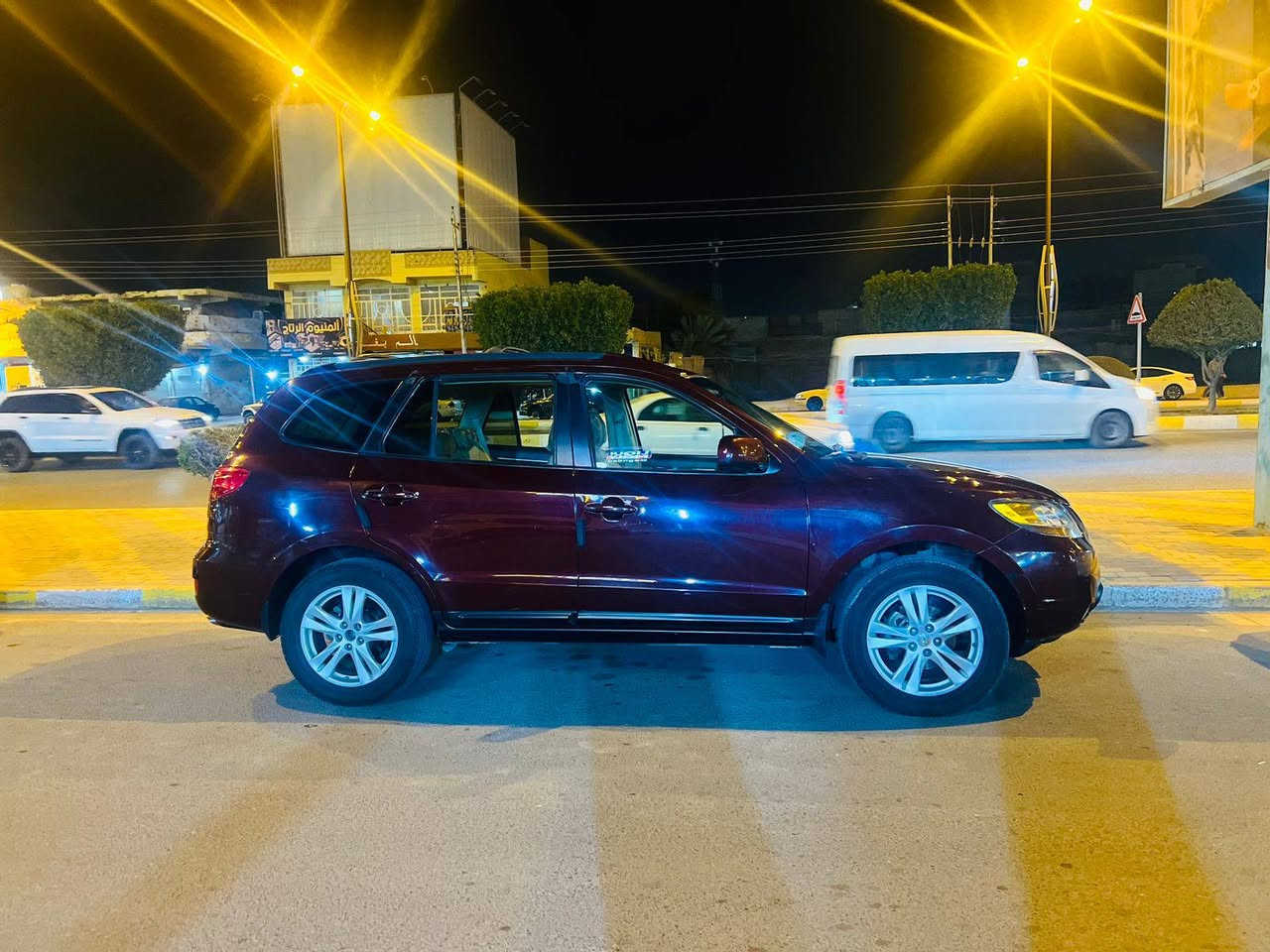 سلام عليكم
سنتافا ٢٠٠٧فول معده البصمه 
بيه بابين وره السايق  باب الأيسر الصدر 
باسمي تحويل ثاني يوم 
 تخم تيار محرك ٢٧٠٠ اقتصادي 
صدر جديد ادامه محرك كامل خمسه راكب سياره باسمي 
السعر ١٢٥ وبي مجال فلوجه حي الشرطه 
رقم ***********
