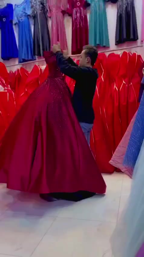 بدلة حنة وعرس ب٢٠٠نظيفات وبيهم مجال مكاني الشعب


**إذا كنت صاحب هذا الإعلان وتريد حذفه لأي سبب، رجاءا أرسل رسالة إلى الدعم الفني**