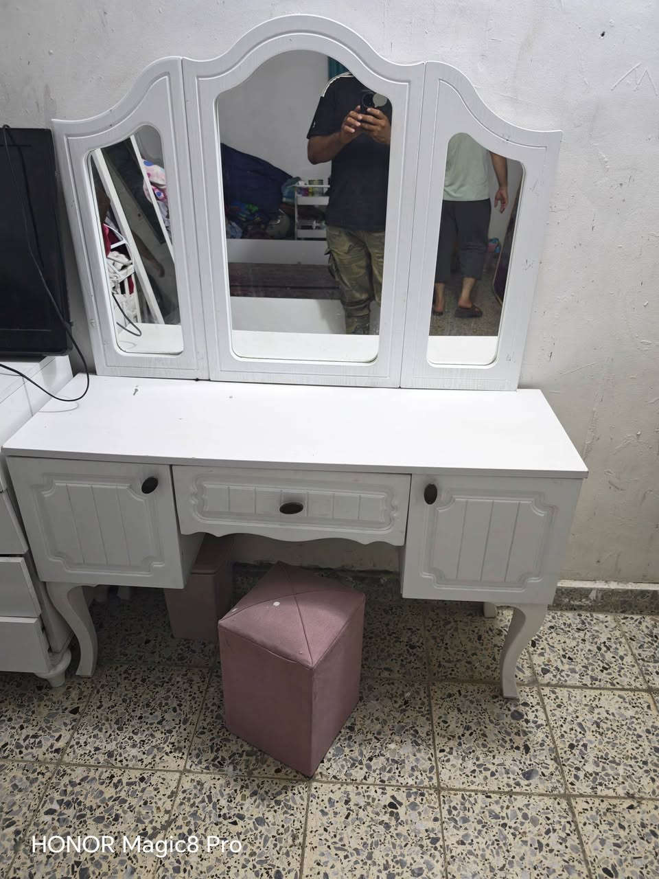 سلام عليكم اخوان غرفه كانتري سعر معه توصيل ونصب ب 525 الف اي استفسار رقم ***********
