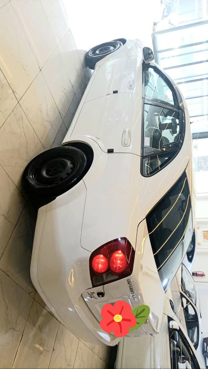 السلام عليكم / السياره للبيع
اوبتره موديل ١١ / إستلام الشركه العامه للسيارات/ فرع واسط/السنويه نفاذ ٢٠٣١ مجدده قبل شهرين/فحص حسب ارادتك/ وضع الشركه مكفوله من الصبغ وتبديل/ إستخدام شخصي/ السعر ٨٧ ورقه وتستاهل أكثر من ذلك(حبيبة البيت )وبلخير من تصير من نصيبه


**إذا كنت صاحب هذا الإعلان وتريد حذفه لأي سبب، رجاءا أرسل رسالة إلى الدعم الفني**