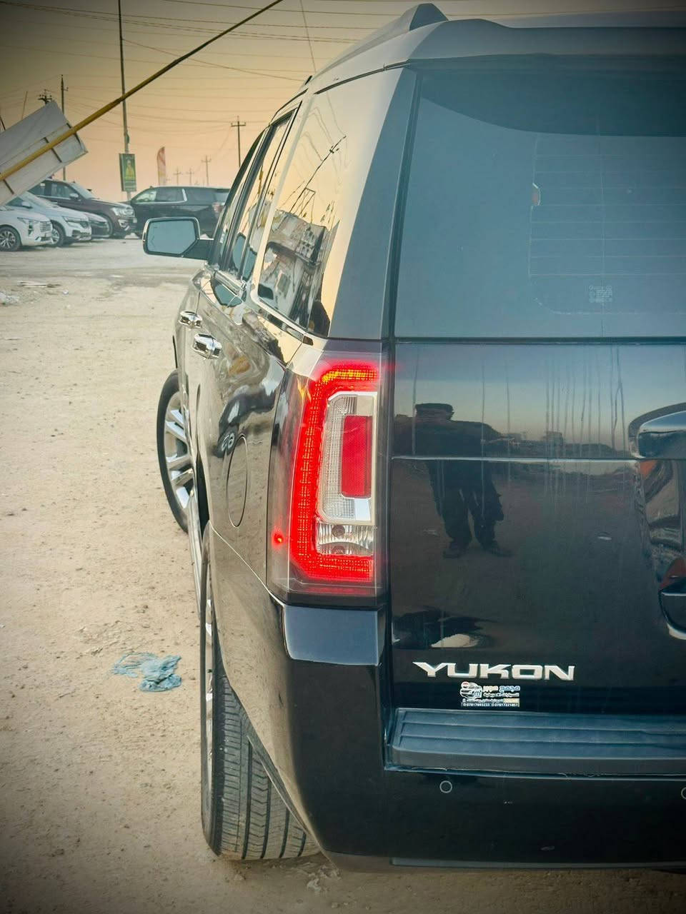 - يوكن ( SLT ) فول أعلى مواصفات المحرك المرغوب 5300
موديل :  2019   
الون:       اسود🖤 
العداد: 90 حقيقي
الفئة : SLT
بيها 3 قطع صبغ بنيد وجاملغ وباب خلفي 
/حجم المحرك    ٨  سلندر  5300
/ فتحه
/ بصمه تشغيل + بصمة ابواب
/ رادار امامي مانع اصطدام 
/ رادار خلفي
/ رادارت جانبيه ( نقطه عمياء)
/ كشن السائق هزاز  للتنبيه ( مربوط مع الرادار)
/ كامراة دواره مع الاستيرن اصليه
/ كشنات جلد 
/ كشنات اماميه كهرباء
/كشنات خلفيه كهرباء
/ كشن السائق خزن ميوري 
/كشنات خلفيه متصله
/ كشنات تدفئه + تبريد 
/ باب خلفي كهرباء
/ استيرن كهرباء
/مرايات جانبيه كهربائيه ( شفط) + تعتيم 
/ فول تحكم استيرن جهتين + ستيرن تدفئة + ستيرن كهرباء
/حساسات امامي  خلفي
/ فور ويل 
/ لايت زنون
/ لايت وبك لايت ليد (LED)
/شاشه اماميه كبيره 
/شاشه عرض خلفيه
/ كشنات 7 راكب كهربائي 
/ تشغيل عن بعد 
/ تبريد مركزي ثلاث قطع
/ تحكم للتبريد الخلفي منفصل
/ منفذ كهرباء للعربه الخلفيه
/ سستم صوت اعلى فئه (BOSE)
/ نظام مكابح للعربه الخلفيه
/ نظام صعود مرتفعات
/ نظام سحب مقطورة 
/ نظام تحديد مسار ( نظام خطوط الشارع)
/ نظام معرفة ضغط الاطارات
/ انظمة مكابح
/ نظام تزحلق 
/ نظام توازن للطرق الوعره 
/ بصمه عدد
/ مكان السياره بالديوانيه
 
وبقية المواصفات المعروفه السياره رقم بغداد جديد بسمنه 
السعر: 300 وبيه مجال بسيط 
للاستفسار ***********
