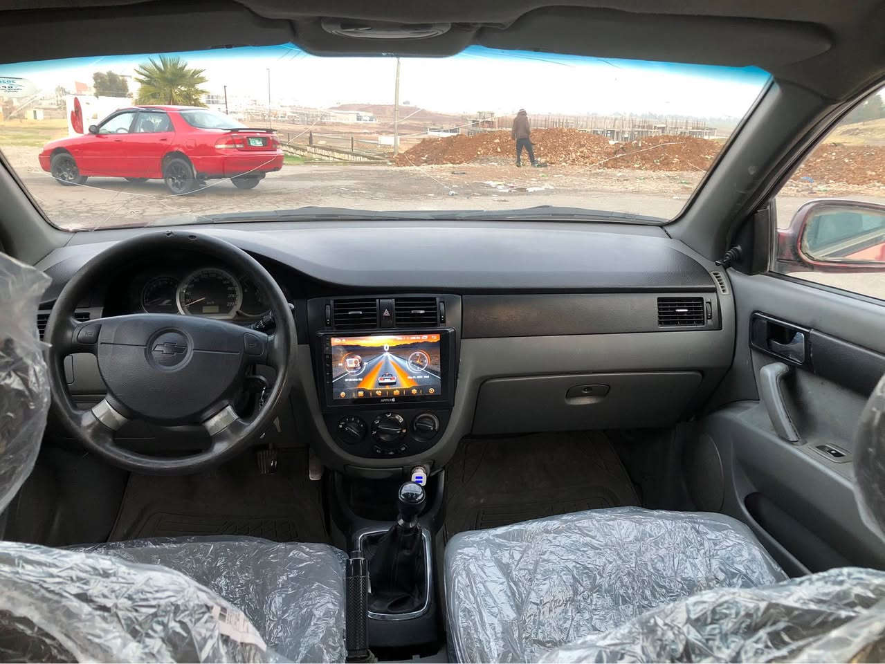 هەرزانترین نرخ 
$42 کۆتای            رانیە          *********** ڤایبەر و واتس ئاپی لەسەرە
شۆفرلێت ۆپترا مۆدێل 2005 بیلاد گێڕ عادی ئاڕم پلاستیک هەمو کوردوستانی پێ بگەڕێ بێ کێشەیە
دەسک مەرزیەیە و هەردو سویچی بیلادی لەگەڵە
سەیارەکە تازە حیزام کورەم کردوە بۆ جوانی سەقفی بۆیاغی نیە
داعم و لێدراوی قورسی نیەو و سەقفو شانی زۆر جوانە 
چوار تایە و پاتری لۆکی بۆ بەسراوە 
گێر مەکینە موس بڕاوە بەشەرت
کارەبای و تندوو تۆڵی بەشەرت
جام کارەبایە و شاشە ئایپادە قفڵ مەرکەزی و کۆنتڕۆڵە
سەیارەکە لێخوڕینی زۆر خۆشەو زۆر بەهەڵمەتە و ماڵی دۆستە رانية, السليمانية
