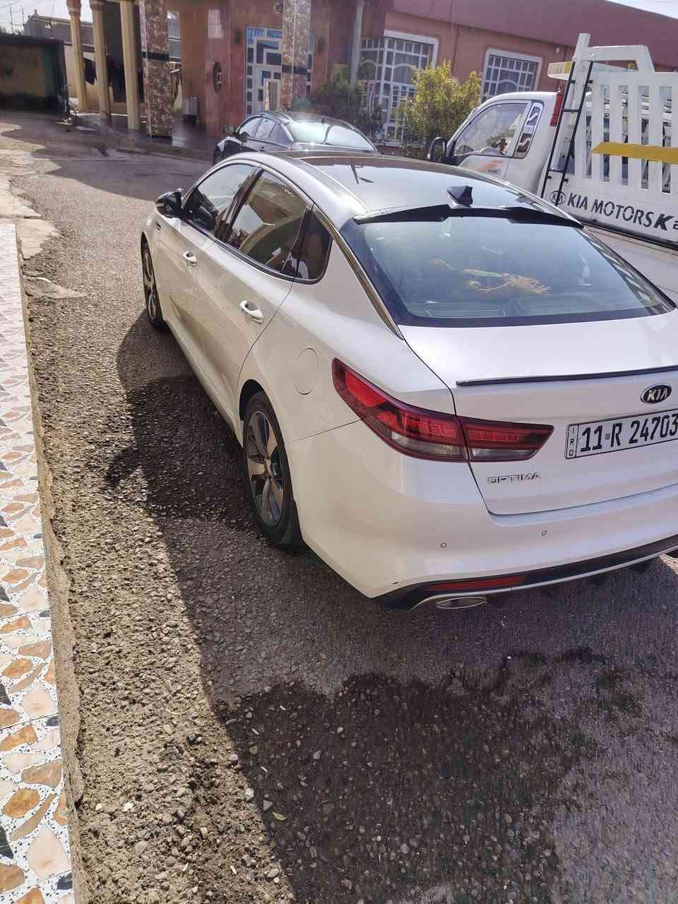 السلام عليكم
للبيع كيا اوبتيما 2016 جي تي لاين  خليجي 
السياره مكفوله كفاله عامه سونار موجود
مواصفات: الفول ال جي تي لاين GTlien
‏‎1_مكينة 2400
‏‎2_  رقم بغداد تحويل مباشر
‏‎3_تبريد قطعتين منفصل 
‏‎4_بانوراما 3حركات 
‏‎5_ستيرن شكل رياضي sport 
‏‎6_تدفئة ستيرن 
‏‎7_شفتات تب ترونك كير عادي
‏‎8_تحكم ستيرن  
‏‎9_كامرات ٤ مع GPSفعال
‏‎10_كشنات جلد لون عنابي اصلي 
‏‎11_كشنات كهرباء متحركة مع تخزين 2وضعية ميموري كشن
‏‎12_تدفئة وتبريد كشنات امامي تدفئة كشنات خلفي
‏‎13_حساس امامي خلفي 
‏‎14_زراك لايت
‏‎15_لد امامي خلفي ليزر
‏‎16_لايت زينون ناصي عالي متحرك مع حركة الستيرن واظهار النقطة العمياء 
‏‎17_رادار تنبيه عند اقتراب سيارة من الخلف والجوانب 
‏‎18_ايرباك عدد 8
‏‎19_انظمة قيادة  عدد 3 ايكو سبورت اعتيادي 
‏‎20_نظام ABS بريك ونظام ESP
‏‎21_دسكات عدد 4 رياضي جي تي 
‏‎22_وَيْل مشيف سبورت حجم 18 عدد 5 وحساس اطارات 
‏‎23_نظام AUTO HOLD نزول منحدرات
‏‎24_الصندوق نظام ذكي فتح الجنطة عند الاقتراب من السيارة 
‏‎25_شاشة 8 انج لمس notification 
‏‎26_بوصلة تحديد القبلة والخرائط وتحديد الموقع والملاحة
‏‎27_سماعات عدد 10 
‏‎28_بلوتوث مع حساس الصوت اذا كان مرتفع عند الكلام ينخفض
‏‎29_نظام الصوت سستم harman/kardon 
‏‎مع سبوفر مضخم صوت عدد 2
‏‎30_هاند بريك بصمة كهرباء 
‏‎31_بردات خلفية اصلي
‏‎32_نظام شحن الهاتف لاسلكي وايرليس 
‏‎33_ضوء ابيض داخلي 
‏‎34_مري كهرباء شفط قلابة مع ضوء إشارة‎ الماسحات حساس تعمل عند الأمطار
سياره جديده وبحاله زيرو
لاتصال والاستفسار: ***********
***********
مكان سيار الانبار حبانيه
