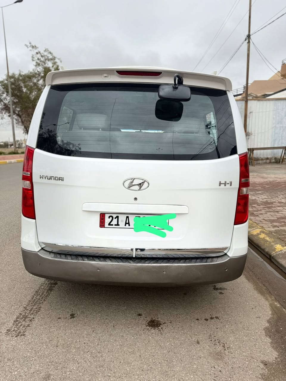 ستاریکس 2008 
بنزین  اوتوماتیک 
سنویە لحد 2029 
من دعامية   للدعامية. بشرط 
گیر. و اکسل بشرط 
تبرید تدفە بشرط 
کفالە عامە 
١٣٠ الف ماشية
***********
***********
