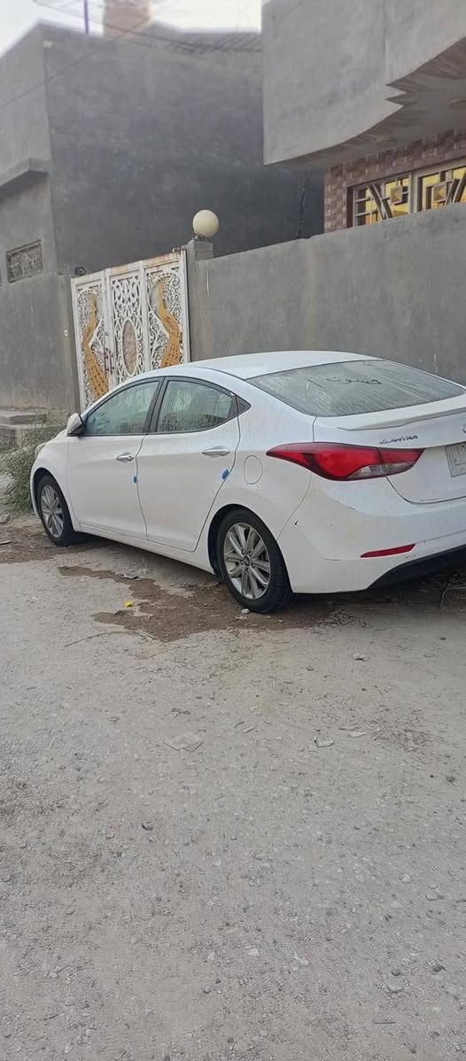 السلام عليكم النتره لبيع او مروس هايبرد   خليجي فول محرك 1800رقم بابل بسمي بيه نص باب الصدر صبغ وجملغ صدر بدوان دواخل ***********
