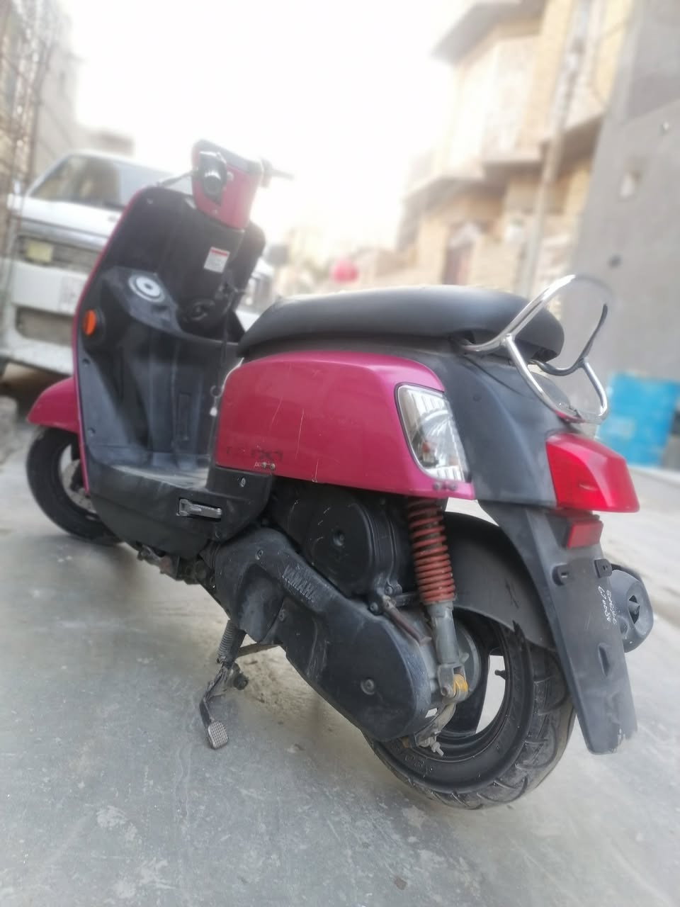 بوليسي. نوزل مسطره  كلشي ابلادي  
استعمال قليل  للبيع  
*********** سوق الشيوخ
