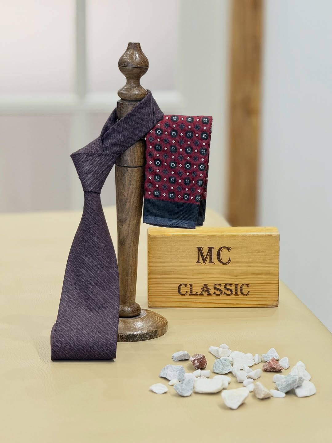 ⁨	⁨	⁨	⁨	‏ MC CLASSIC ‏ ⁨	⁨	‏ 
  الأناقة _تبدي _من_ أول _خطوة

⚜️رباط  وكاله MC CLASSIC
⚜️الطول : 160سم
⚜️العرض : 7 سم 
⚜️السعر : 25الف 
⚜️الصناعه : تركي

‏‎للحجز او الاستفسار مراسلتنا على الصفحه
اومراسلتنا واتساب  *********** .  ***********
تلكرام :- https://t.me/mcclasic
انستكرام :- https://www.instagram.com/mc_classic79?igsh=MWZuc3Z2b2YycGNwOA%3D%3D&utm_source=qr
تيك توك :- https://www.tiktok.com/‪‪‪‪‪‪‪@mcclassic79‬‬‬‬‬‬‬?_t=8kdkCdce82f&_r=1
سناب جات :- https://t.snapchat.com/QEyQBMCC
#العنوان
 بغداد - كرادة داخل -فرع صيدليه جوهره ابن حيان 

اوقات الدوام من 10 صباحا الى 12 ليلاً
🔴 يوجد #توصيل بغداد وكافة المحافظات 
بغداد 🚕  5 الف  المحافظات 🚗 5 الف⁩⁩⁩⁩⁩⁩
