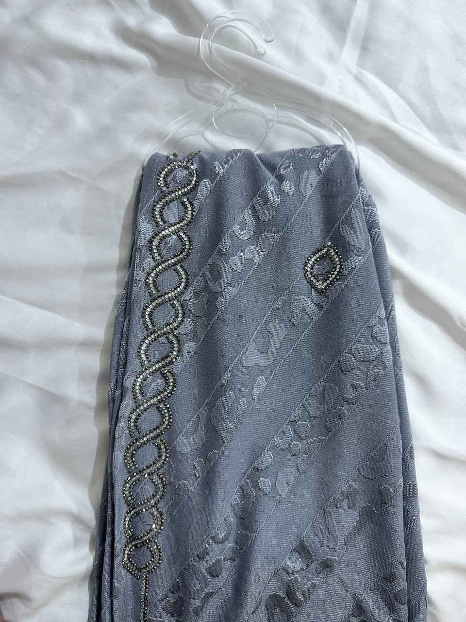شيلات وحده احلى من الثانية 🥹🥹
السعررر 3️⃣ بسس

للحجز مراسلة الصفحة 
متوفر توصيل 🚚


**إذا كنت صاحب هذا الإعلان وتريد حذفه لأي سبب، رجاءا أرسل رسالة إلى الدعم الفني**