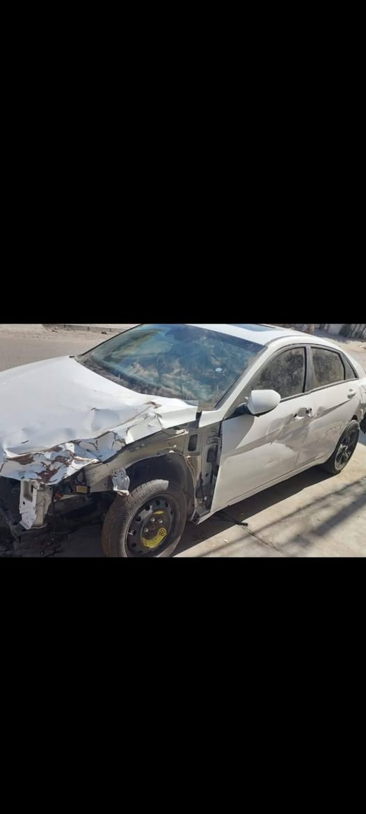 النترا وارد كندي فووول
حادثها موضح بصوره
تبديل قطعتين بنيد وجاملخ وصبخ فقط
سياره فول بصمه
فتحه سقف
كراسي تدفئه
كامرات
شاشه متصله
ماشيه ٣٣ الف
سياره بدون رقم بسمنا
سعر 132 وبيها مجال 
اي استفسار واتس أب متواجد
***********
