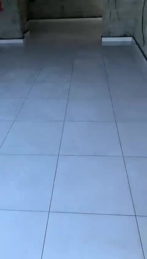 السلام عليكم ورحمة الله وبركاته اسطه سيراميك متفرغ حالياً شغل هندسي واسعار مناسبه للتواصل عبر الرقم *********** وتساب موجود بالاضافه للالتزام بالمواعيد
