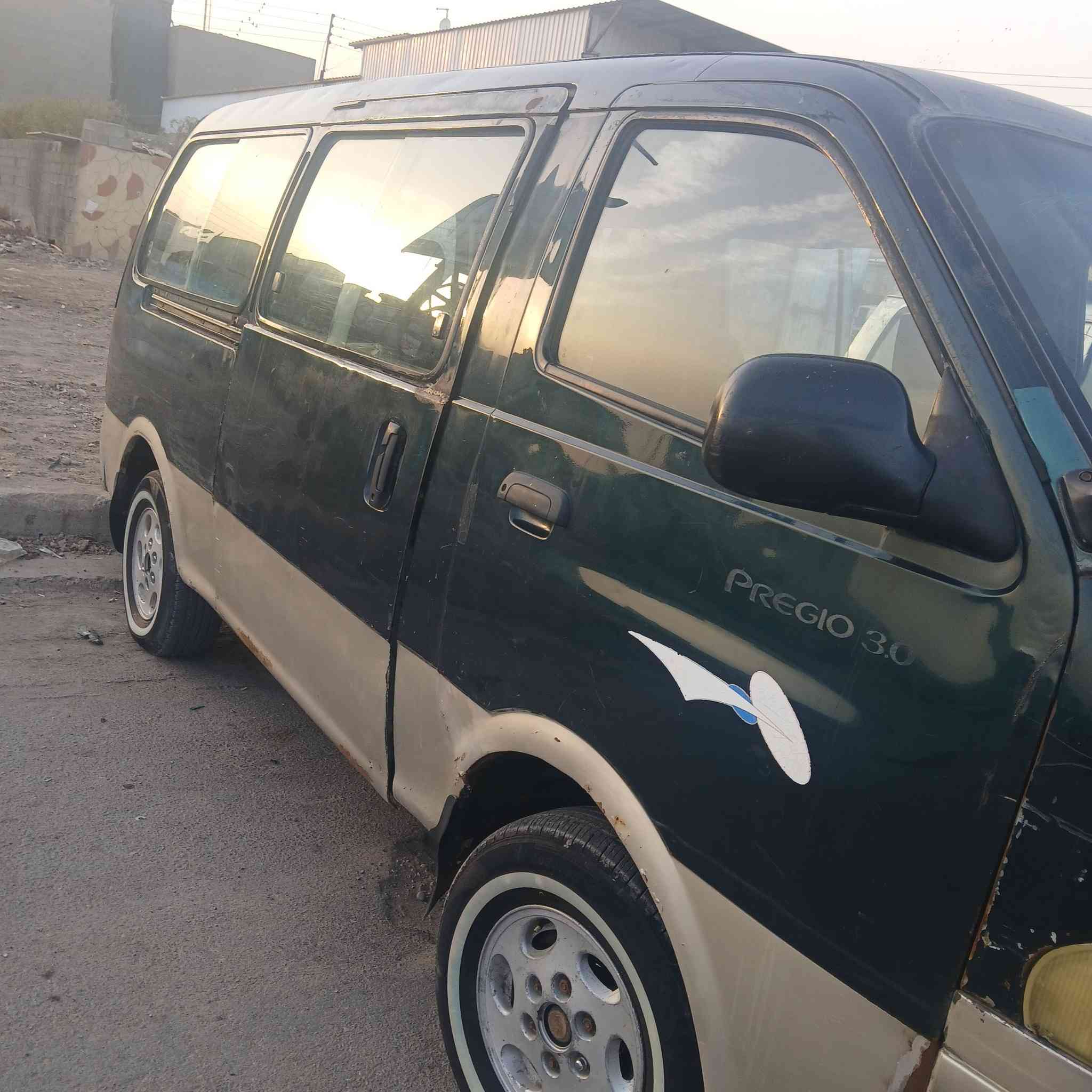 السلام عليكم كيه بريجو للبيع  موديل1997 مكفول من ضربه وصبغ رقم بغداد بسمي تحويل ثاني يوم السعر58وبيها مجال بسيط ***********
