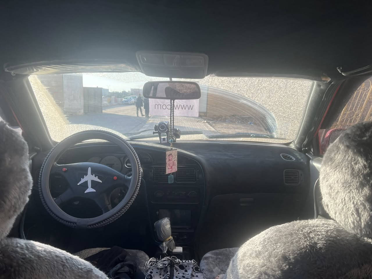 بروتون 1997كير عادي كير ومحرك شرط  تخم تاير جديد باتري جديد صدر جديد صبغ جديد عام السياره حلوه ومال جناي السعر38 وبي مجال للشراي ***********
