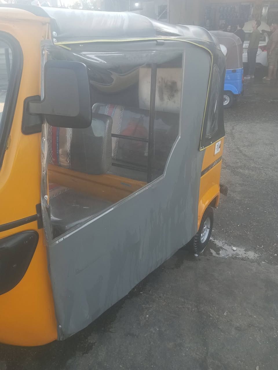 سلام عليكم تكتك للبيع موديل 20 بيها تعمير دوس ولغد ايسر مجفتة جديد كير اكسل كلجات كبل للشارع السعر 5مليون


**إذا كنت صاحب هذا الإعلان وتريد حذفه لأي سبب، رجاءا أرسل رسالة إلى الدعم الفني**