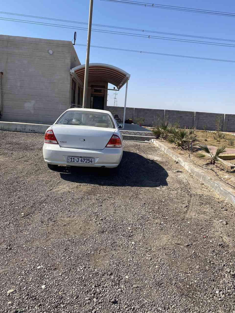 نيسان صني مديل 2007 رقم بغداد  تحويل بيه اماكن صبغ  فول مواصفات فتحه شاشه كامره مرايات شفط تبريد تدفئه مكينه 1800 كير عادي *********** مكانه الناصرية سعره 75
