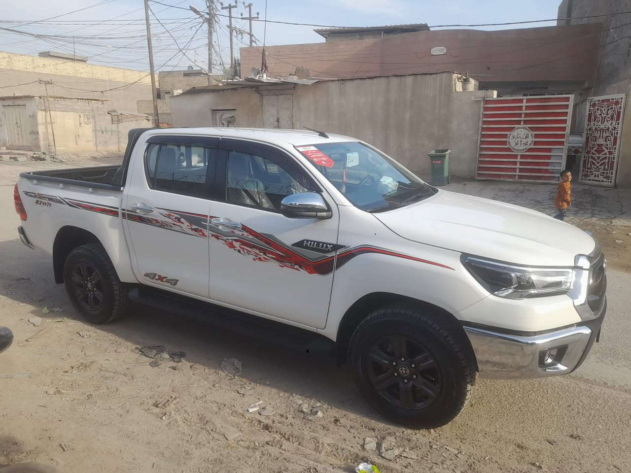 سلام عليكم بيكم هايلوكس موديل 2024 شركه ساز سياره جديده شكد متوقع مكفوله كفاله عامه تخم تاير جديد بلادي سياره ماشيه 400 سياره بعدهي جديده مكفوله من كلشي رقم      رقم صاحب سياره للتواصل ***********
