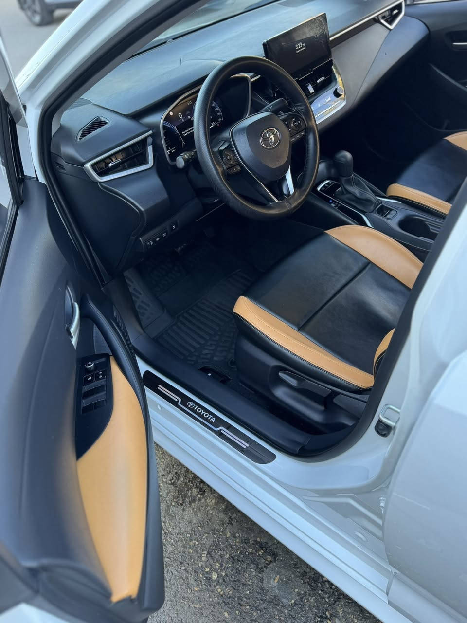 كورلا هايبرد شكل الأمريكي علامه الزركة موديل 2024 ماشية 28 الف كفاله من الصبغ والتبديل بيها رصعتين كلش صغار موضحة بصور والباقي كفاله فول عدا الكشنات مو كهرباء 
السعر 150 قفل 
*********** حي الإعلام بغداد
