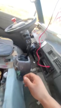 كير ومحرك ونجي6سلندر 2400مشدودات عل سياره مابي اي نقص جديد السعر ب8$ و...