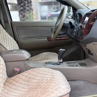 عندي تيوتا فورتشنر 2009 خليجي مكفولة ماعده الموضح بل صوره السياره محرك...