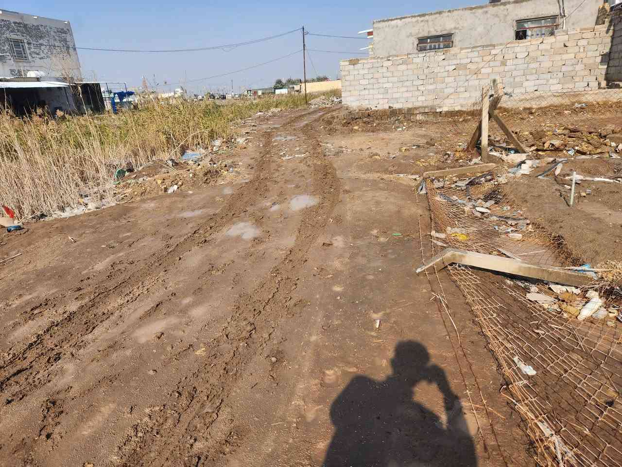 0متاح قطعتين مساحه ٥٠٠م سند ٢٥
تنباع قطعتين او قطعه

مداور باسم المشتري 

عن الشارع العام ٥٠م

خلف مطعم علاوي حسوني 

معامله ماشي بالتطويب 

للاستفسار ***********
