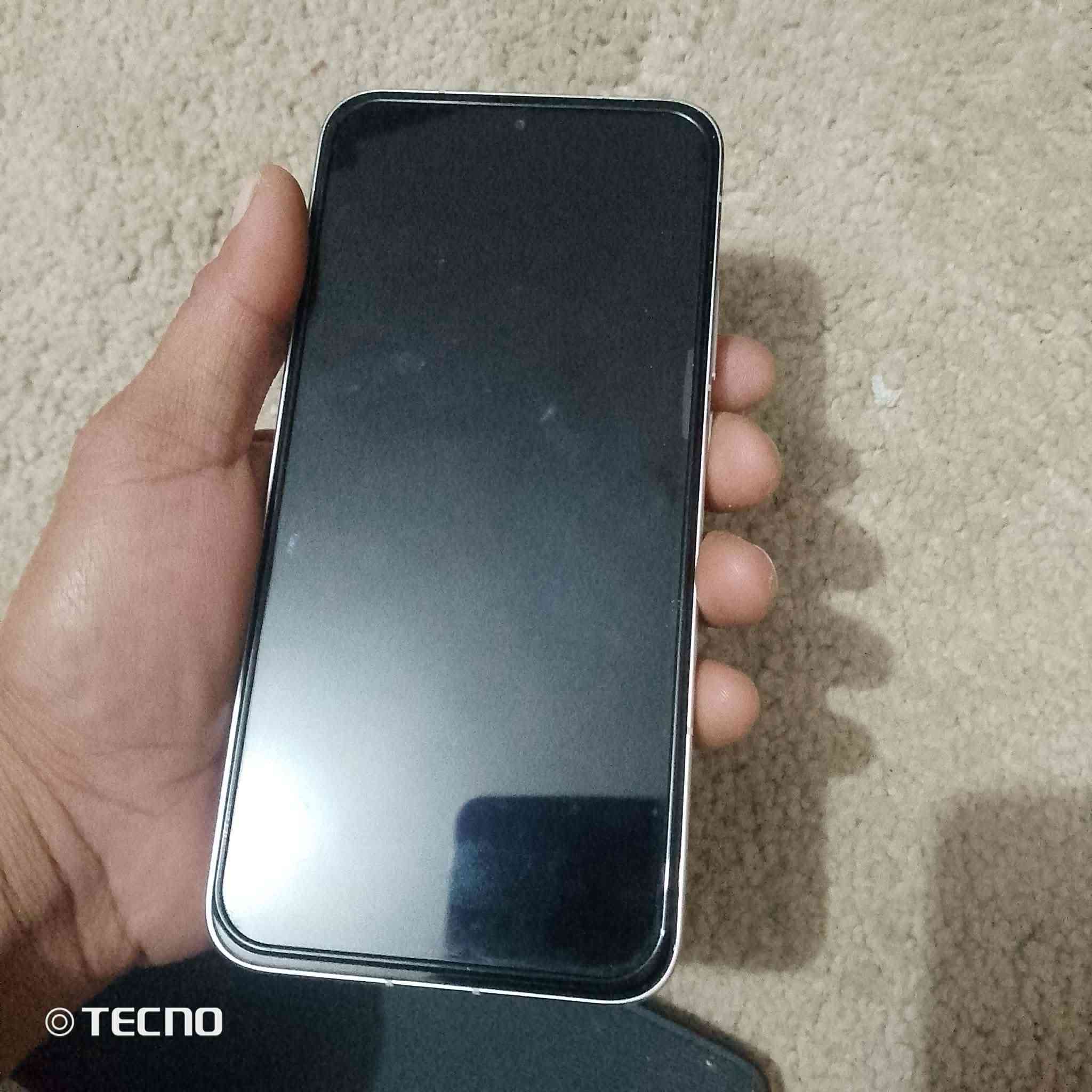 السلام عليكم. بوكو  7 f. كامل
ملحقاته ذكره 256.السعر 430  ملاحضه  المو  شراي لا يتعبنه 
وتحياتي


**إذا كنت صاحب هذا الإعلان وتريد حذفه لأي سبب، رجاءا أرسل رسالة إلى الدعم الفني**