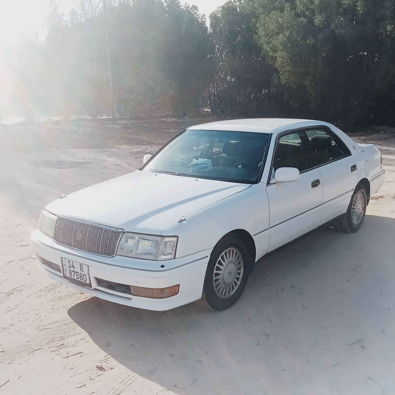 السلام عليكم ورحمة الله وبركاته
سياره للبيع راس الثور فلات ابيض صدفي 
مكينه ففي تي  ثنين ونص  مكفوله من نقل الجثة والكصة والاصوليات سيارة جاهزة باسمي سنوية لغاية 2030 رقم انكليزي تبريد شغال بيه تبخير  بالمكينة السعر 100 وبيه مجال العنوان سفوان مقابل المستشفى الجديد  ***********
