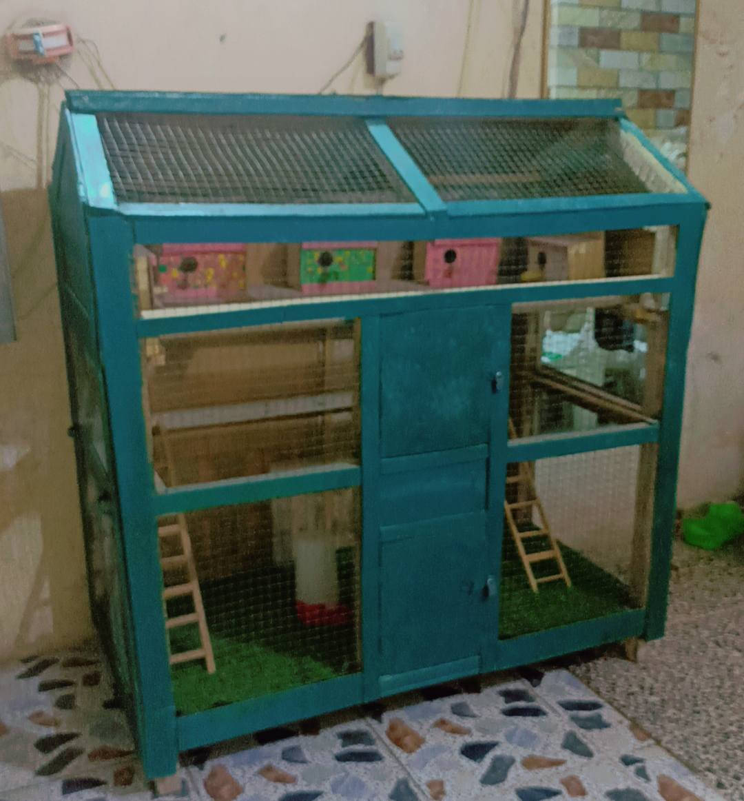 السلام عليكم ورحمة الله وبركاته قفص طيور للبيع جديد رايدي 75 وبي مجال الاستفسار على رقم واتساب ***********📲
