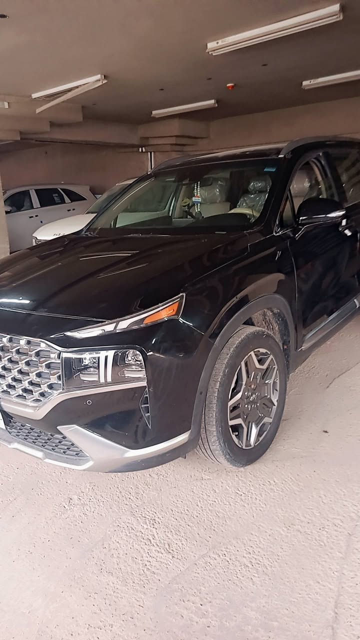 سنتافي لمتدد لون مميز فول
موديل 22
محرك:2500تيربوو 

وارد : اميركا

مواصفات 

1_ بصمه 

2_تشغيل عن بعد 

3_حساس وترحيب أبواب 

4_جنطه كهرباء 

5_ أشاير مري

6_مري قلاب 

8_مري شفط

9_لد امامي خلفي 

10_رادار امامي خلفي وجانبي 

11_حساسات 360 

12_كامرات 360 عدد 4

13_كشنات جلد حضن 

14_كشنات تدفئه 

15_كشنات تبريد 

16 _تدفئه استيرن 

17_اوتو هولد 

18_إطفاء ذاتي اقتصادي عند التوقف 

19_سايد بريك كهرباء 

20_فول تحكم ستيرن 

21_فول قياده ذاتيه مع تحديد مسار وتنبيه الخروج 

22_بردات خلفيه 

23_قطعتين تبريد

24_بانوراما ع طول السقف 

25_خزن كشنات ميموري 3 وضعيات

27_سستم سماعات هارمن 12 سماعه 

مرقم قادسية بسمي تحويل مباشر

ضرر تبديل بنيد فقط

عنوان : ديوانية المركز

السعر 220 وبيها مجال
***********
استفسار : الإتصال على الرقم 
بيع مستعجل
