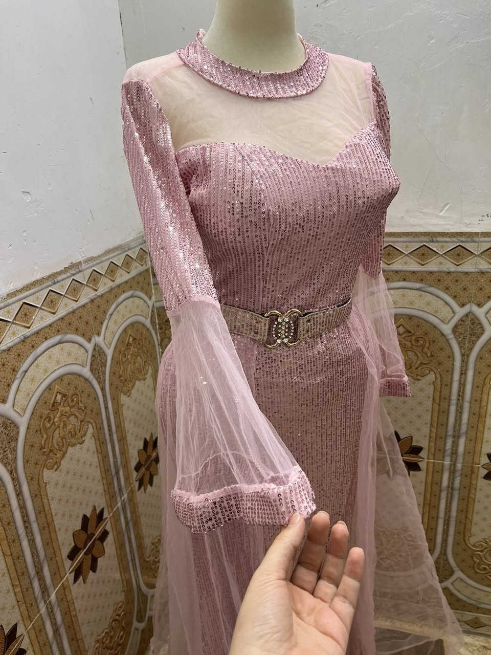 فستان قياس ٤٨ 
السعر ٣٥


**إذا كنت صاحب هذا الإعلان وتريد حذفه لأي سبب، رجاءا أرسل رسالة إلى الدعم الفني**