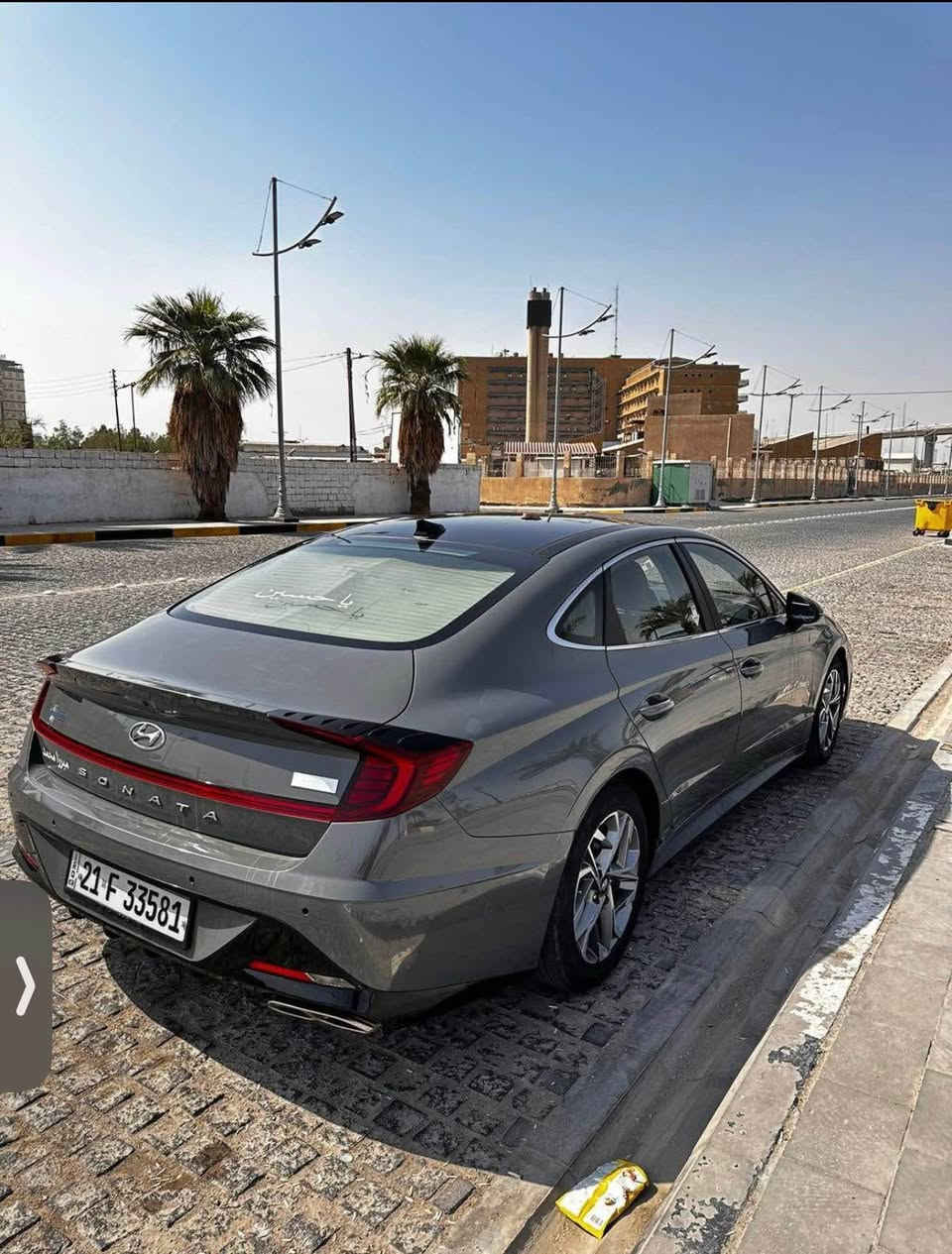 سوناتا 2021 وارد أمريكي الون فيلي  رقم سليمانيه رقم الشكل الجديد تحويل او وكاله 
محرك 2500 تنفس طبيعي
حادث بنيدوقطعتين كلير امريكي فقط السياره بدون ايرباك كفاله لغد شاصي دواخل كلها سليمه  ممشاهاا (66)الف mi
مواصفات معروفة
1-بصمة تشغيل
2-تشغيل عن بعد
3-ترحيب عند الاقتراب
4-قيادة ذاتية
5-تحديد مسار
6-تنبيه خروج عن المسار
7-رادارات 360درجه
8-شاشة دجتل
9-داخل اسود
10-كشنات تدفئة وكشن السايق كهرباء
11-كامرة دوارة
12-لايت +بك لايت led
13-٤ انضمة قيادة
14-أوتو هولد
15-سايد بريك دكمة
16-أشاير بالمري
17-جنطة ذكية وترحيب 
تصليح كاسكيت درجه اولى 
السعر  160وبيها مجال /الاتصال ع الرقم 
0773 033 3403
/متوفرواتساب/مكان السياره البصره Singapore
