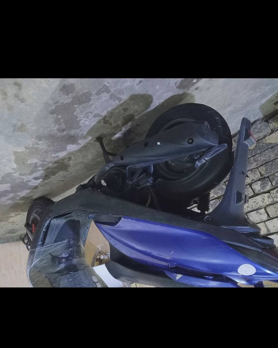 سلام عليكم
دراجه ماكس ثعلب 🦊 دراجه نضيفه مكينه ما مفتوحه  سلف شغال دراجه كامله سعر (350)  وبيها مجال اوراقه كامله مكان بغداد سبع قصور رقم ***********
