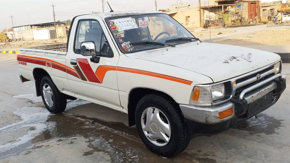 للبيع بيكم تيوتا موديل 91. رقم الا نبار سنويه جديده لغاية 2028. باقي على استلام الوحات. مكينه كير حداديه كهربيات كله جاهزه سعره 48 ورقة وبيه مجال مكان ناصريه الرفاعي مكلف بلنشر ***********
