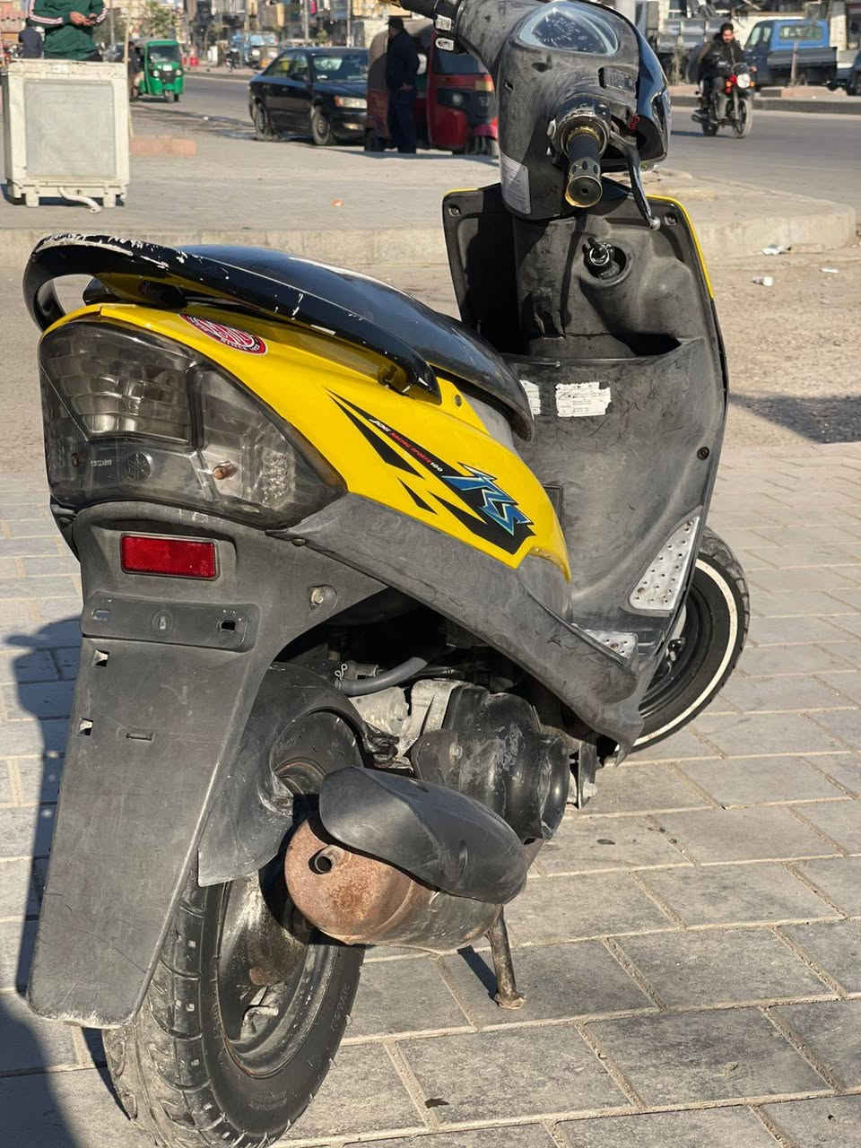 لسلام عليكم 🤗🤭
دراجة ماكس عدلة للبيع دراجة بلادية وجديدة خير من الله كلة شغال سلف هندر كهربائيات كلهة شغال دهن جديد تايرات ختم واحد جيب فيتر وفحص عنوان مدينة الصدر للاستفسار ***********
