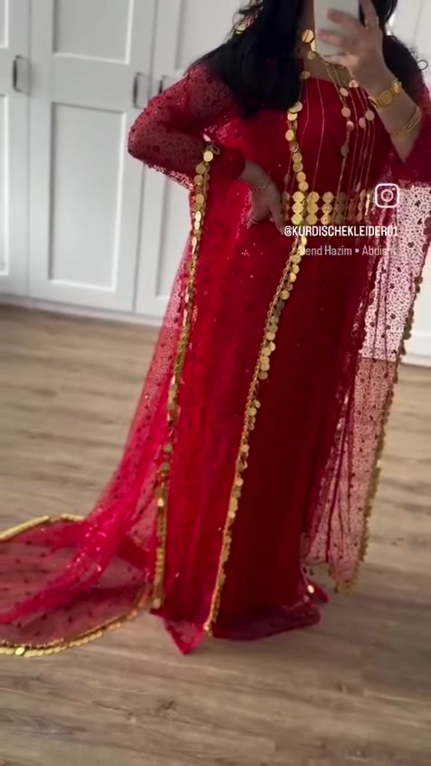 الواااانه تجنن 🦋😍
قماش الزي الكردي… فخامة من أول نظرة ✨تول مطرّز بنقوش هندسية أنيقة مع بطانة ساتان لامعة بلون برونزي مميز، يعطيك إطلالة راقية #اكسبلورر


**إذا كنت صاحب هذا الإعلان وتريد حذفه لأي سبب، رجاءا أرسل رسالة إلى الدعم الفني**