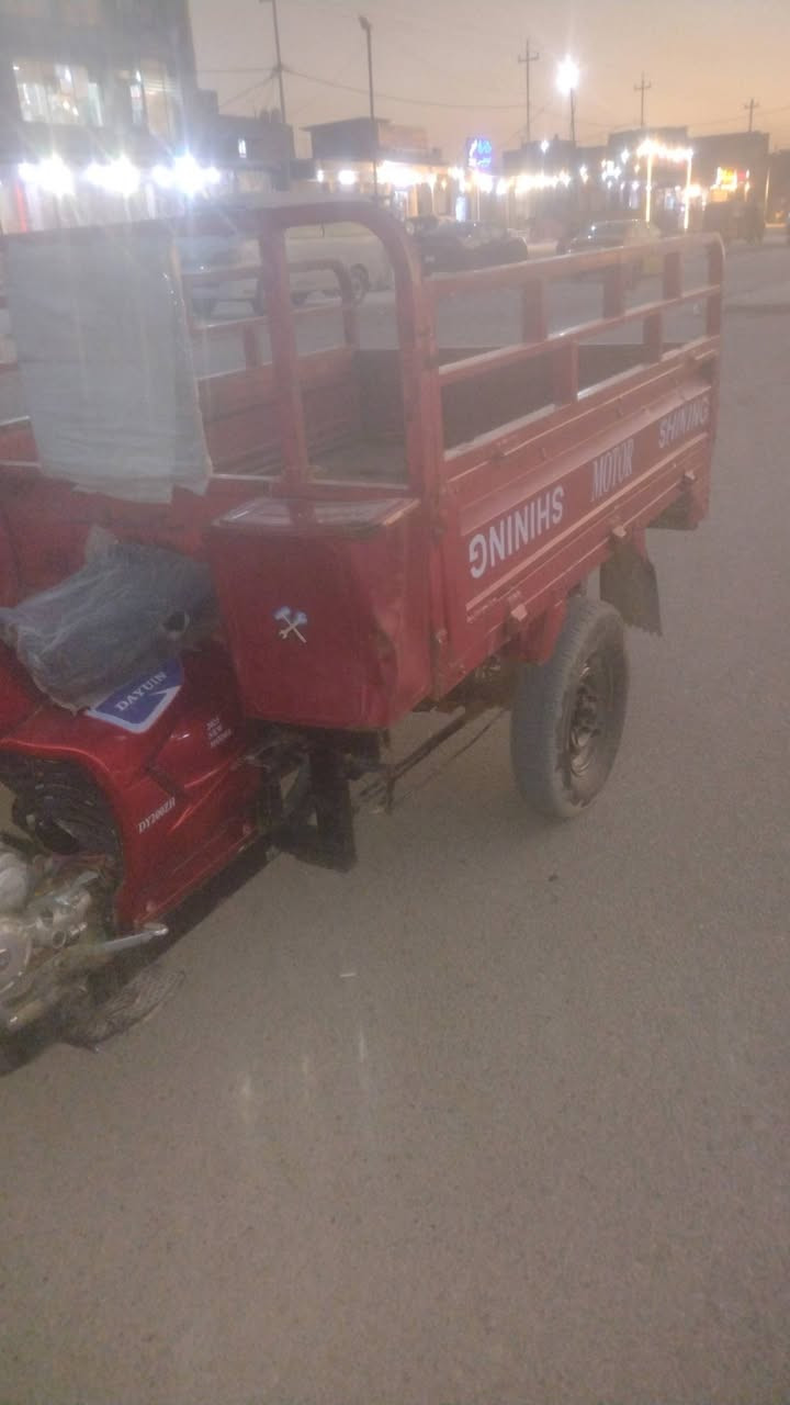 للبيع دايوان  19 مكينة. 25 مكان بغداد حي انصر   السعر  850 شراي ينتصل مكلف بنشر  ***********  مكلف بنشر
