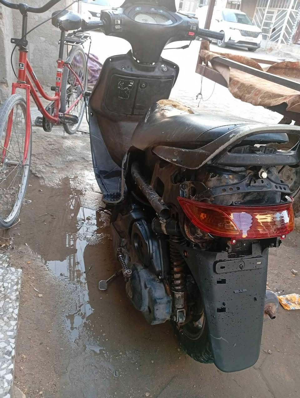 سلام عليكم دراجه حاويه لبيع لشراي يجي خاص 350 وبيها مجال قليل نجف بلانصار


**إذا كنت صاحب هذا الإعلان وتريد حذفه لأي سبب، رجاءا أرسل رسالة إلى الدعم الفني**