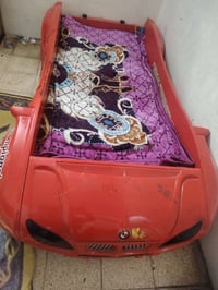 تخت سيارة • سرير أطفال