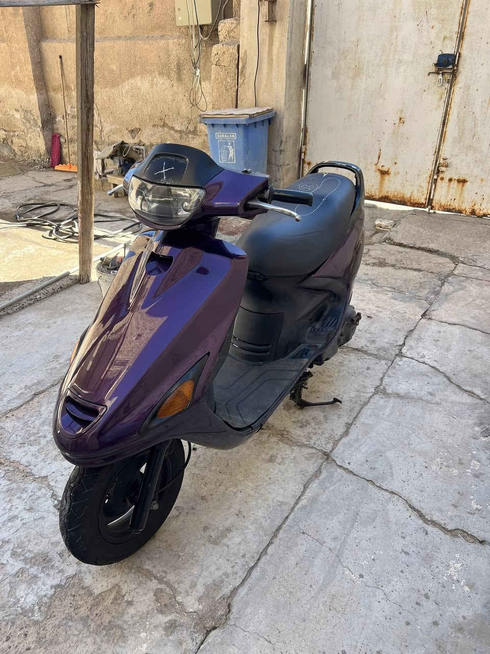 سلام عليكم فراشه فحل للبيع دراجه رمبه مامفتوحه برغي نقص مابيها صالنصه اف ام سلف هندر نكره 550 بيها مجال بسيط بابل مركز ***********
