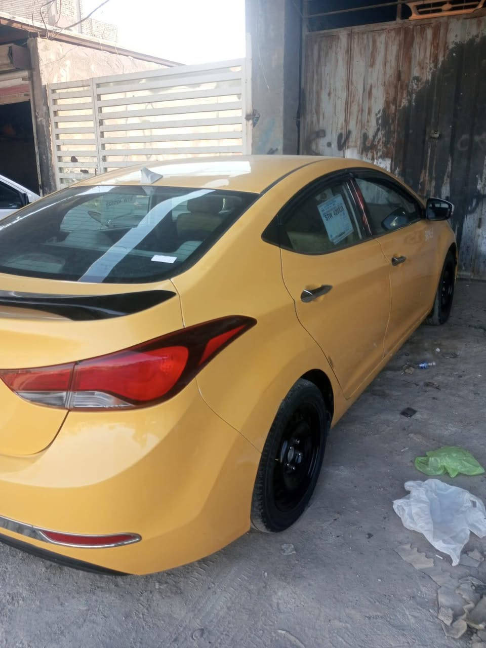 سلام عليكم النترا 15خليجي فول موصفات.بيها دحجه بل جاملق الكدام .ومصلح نفسه .شاشه االجبيره فول .تبريد عوزه غاز .تخم تاير .مكينه دوش 2000..كير AT..اترايك وين ميعجبك..سياره مال شغل ..مطلوبه 100الف .تنزل من سعرها .بغداد مدينه الصدر ***********
